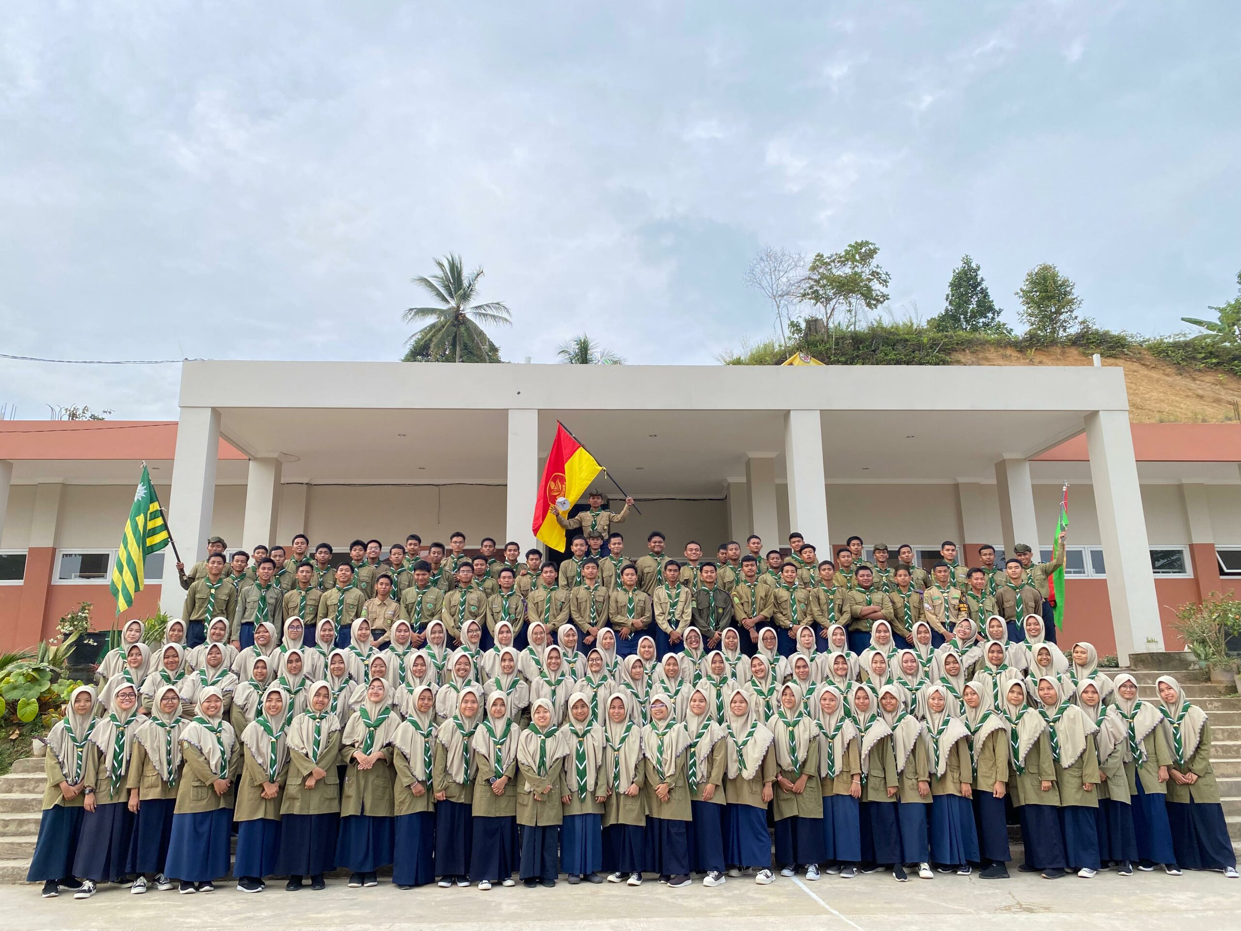 PERKEMAHAN SABTU AHAD SMA ISTIQAMAH MUHAMMADIYAH SAMARINDA