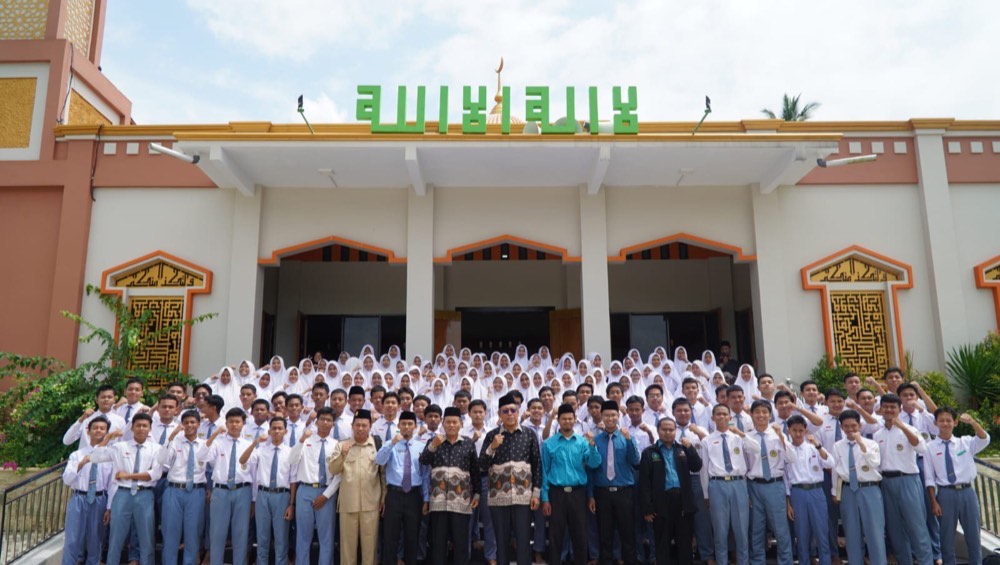 Kunjungan Ketua Lp2m-Pp Muhammadiyah ke SMAIM untuk Memberi Semangat Motivasi Kepada Para Santri